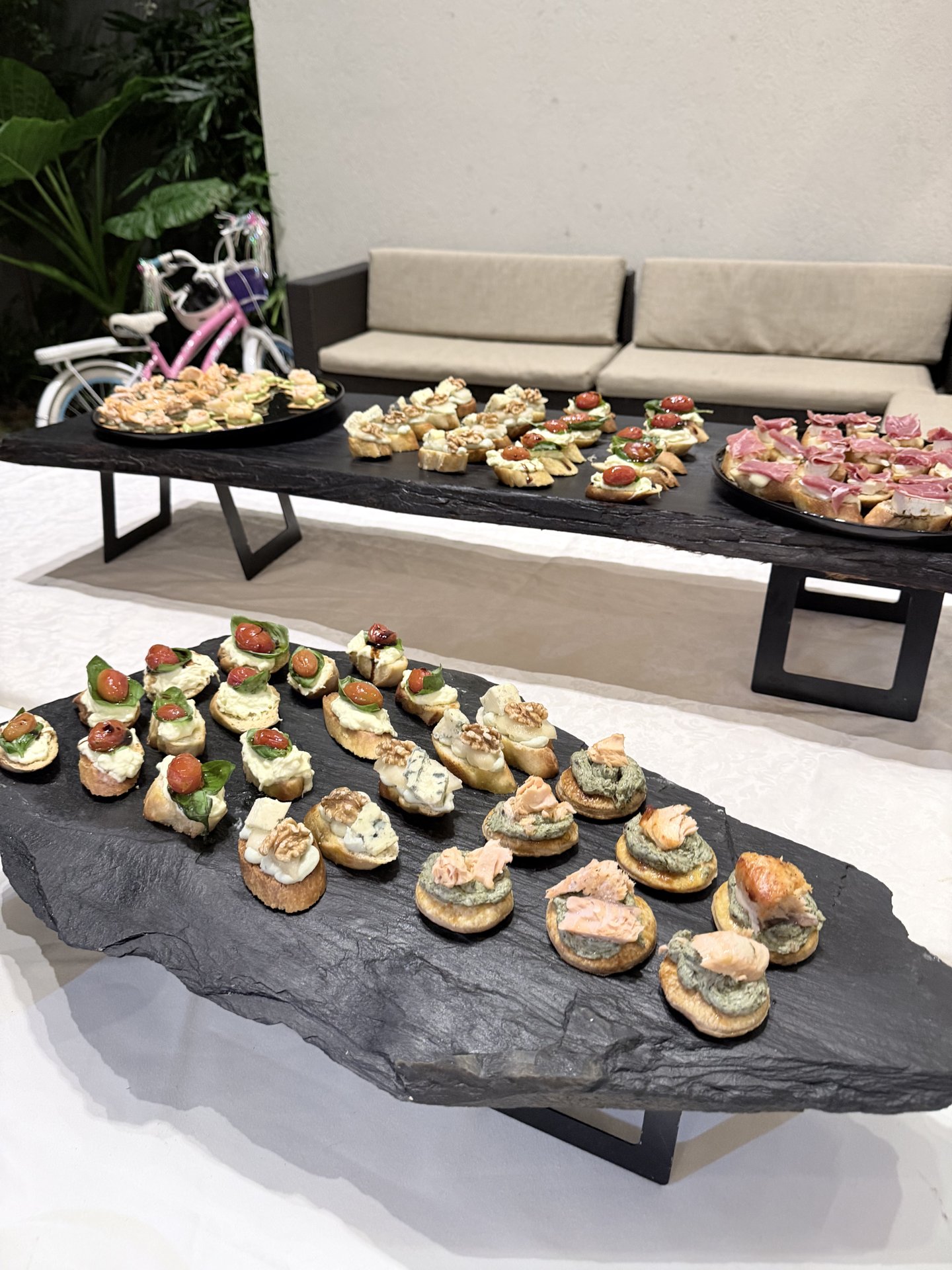 Servicio de catering en Saltimbanqui Eventos