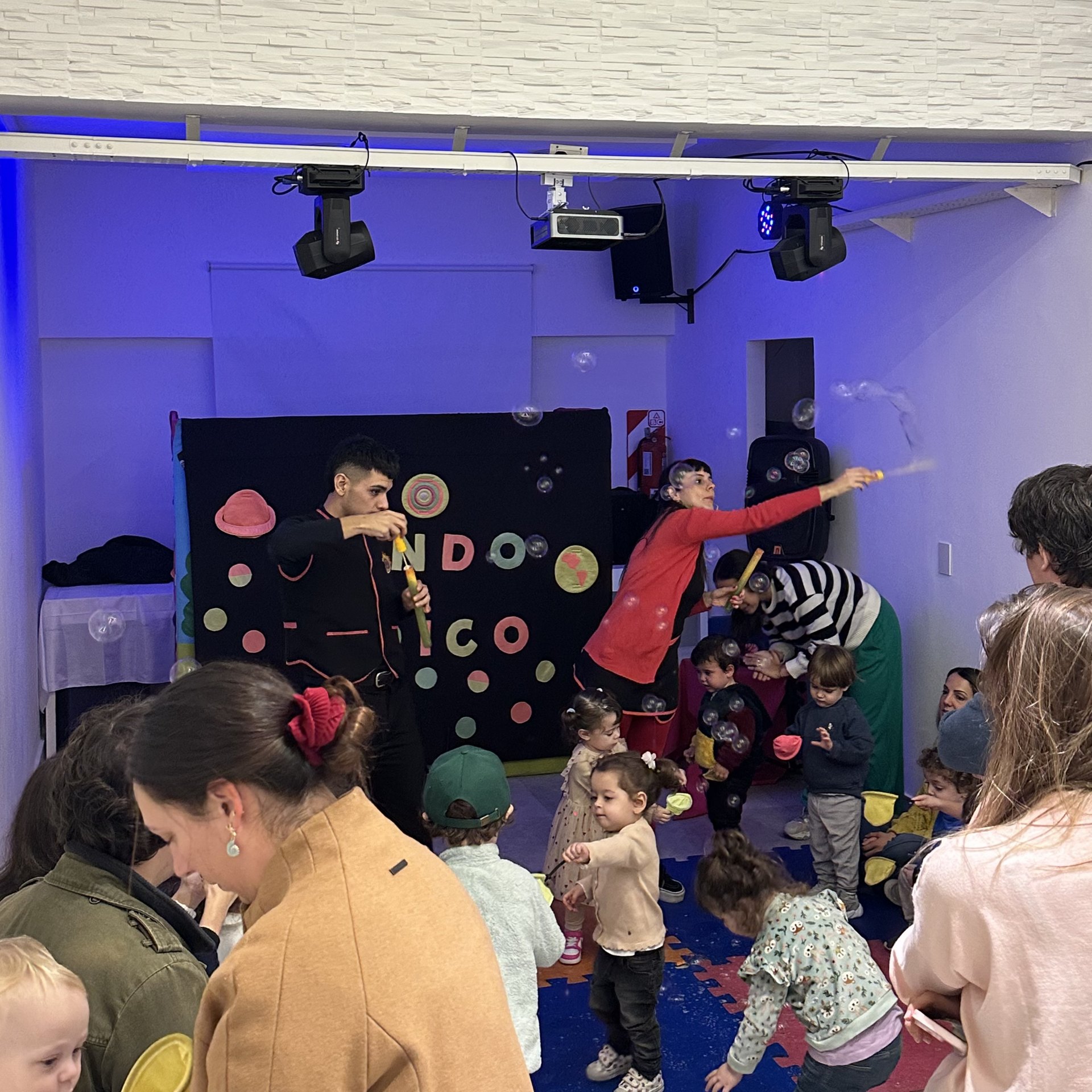 Salón armado para un cumpleaños infantil