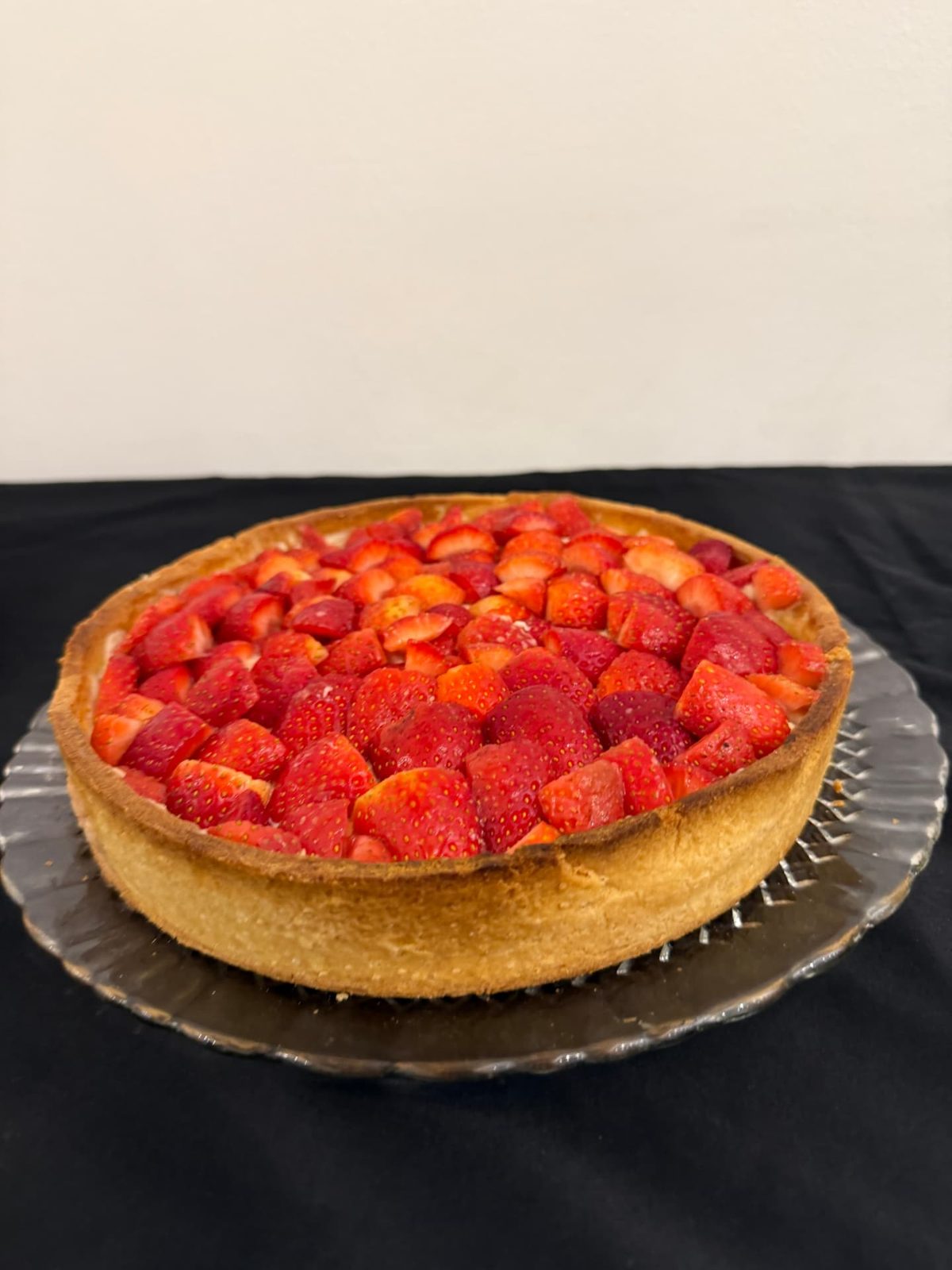 Torta de frutillas para un cumpleaños en Saltimbanqui Eventos